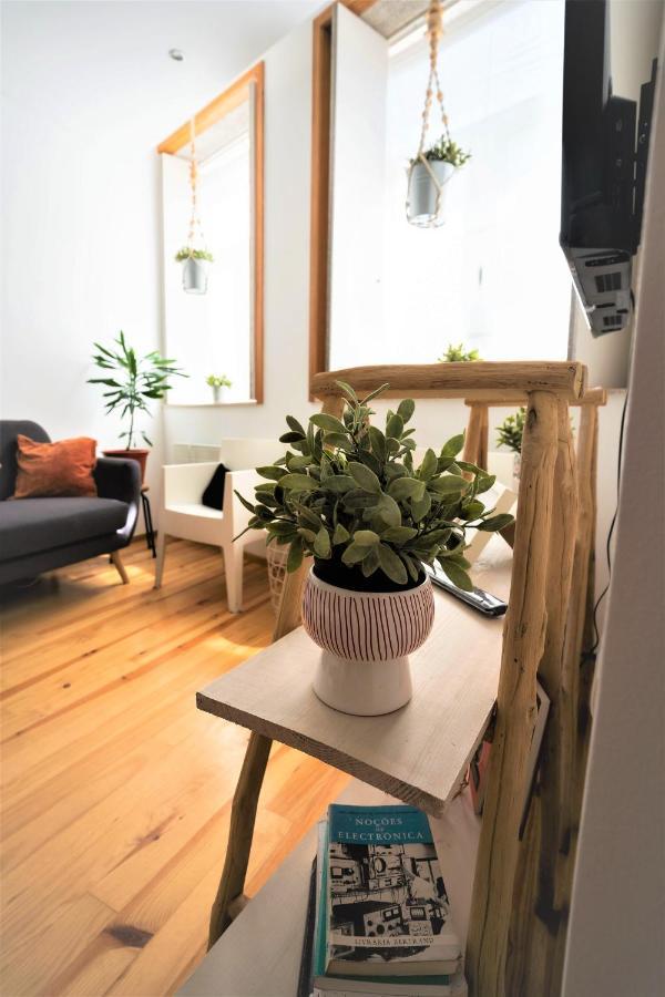Downtown Porto Relaxed Apartment With Private Yard Exteriör bild