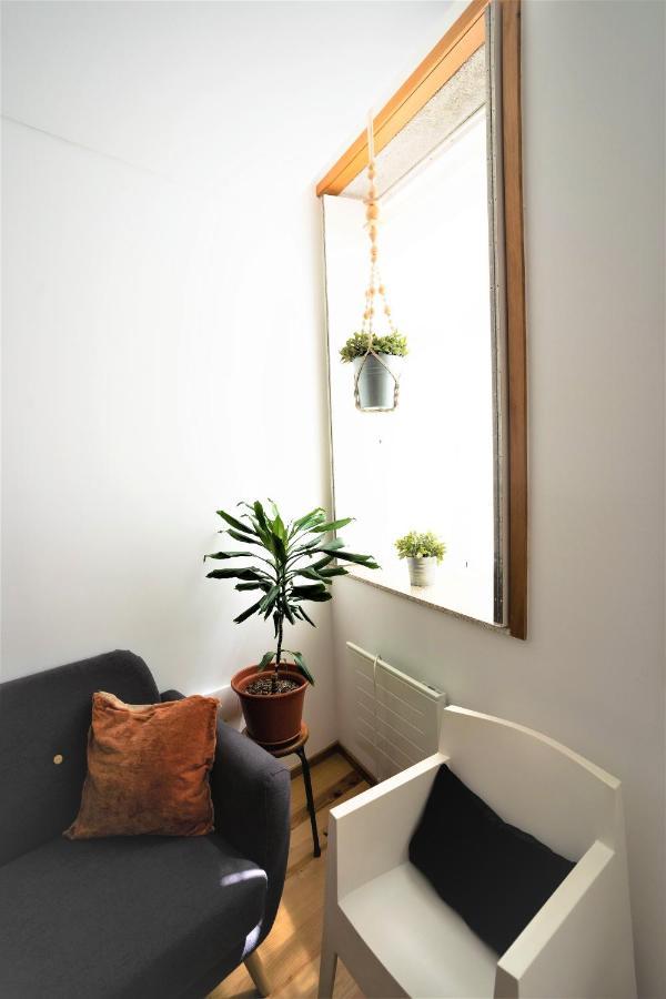 Downtown Porto Relaxed Apartment With Private Yard Exteriör bild