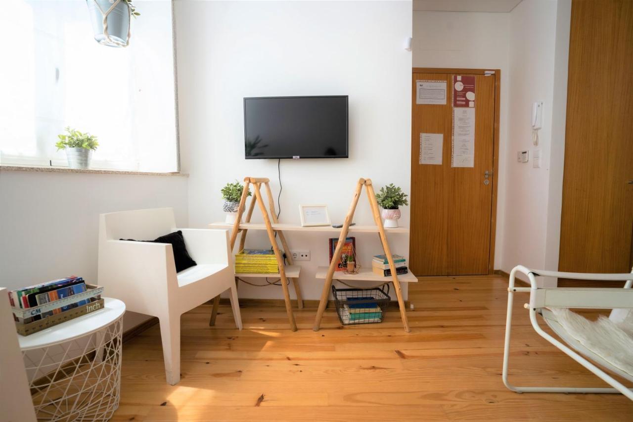 Downtown Porto Relaxed Apartment With Private Yard Exteriör bild