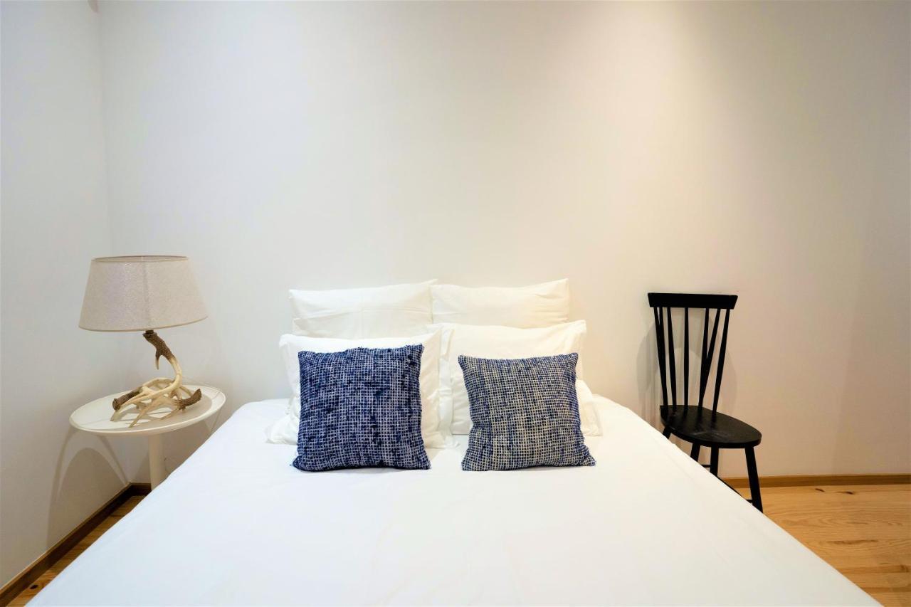 Downtown Porto Relaxed Apartment With Private Yard Exteriör bild