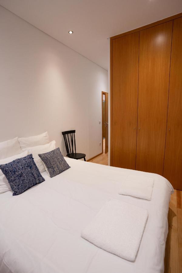 Downtown Porto Relaxed Apartment With Private Yard Exteriör bild